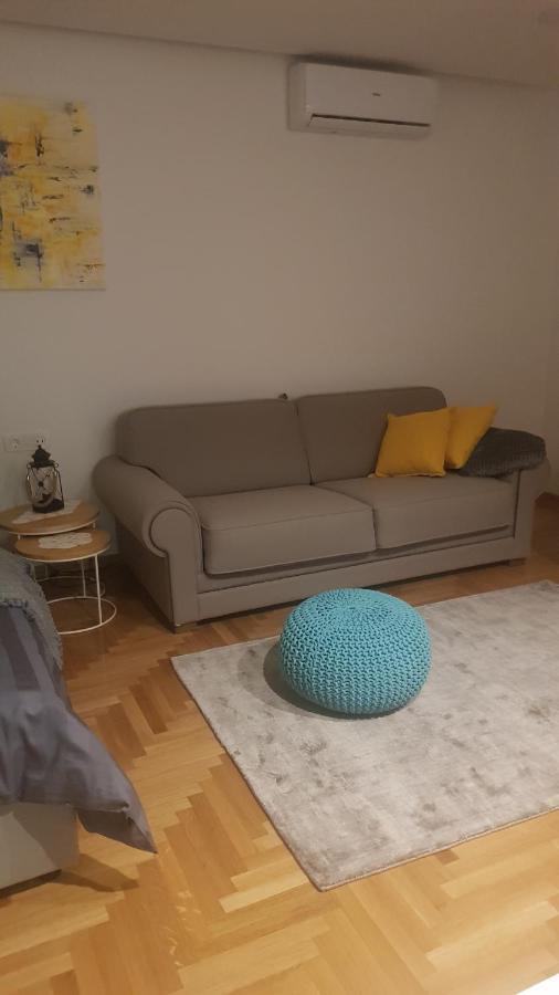 S & F Zagreb Apartman Экстерьер фото